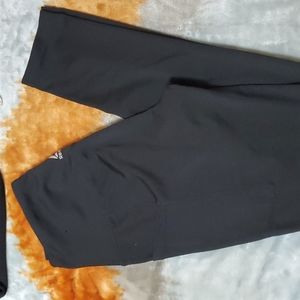 Reebok leggings with side pockets